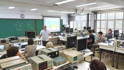 Curso de Férias em Espectroscopia Óptica Avançada – Teoria e Prática