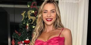 Gabi Martins: “Me embrulhei de presente pro Natal”