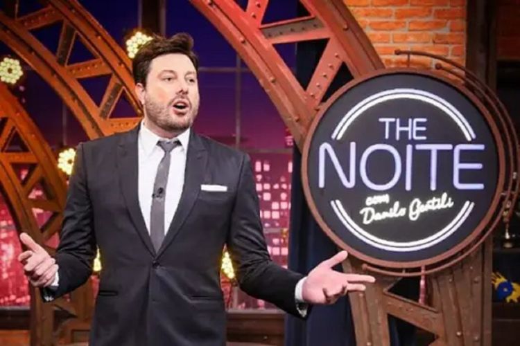 Danilo Gentili vira alvo de fofoca maldosa e SBT se pronuncia sobre cortes no ‘The Noite’