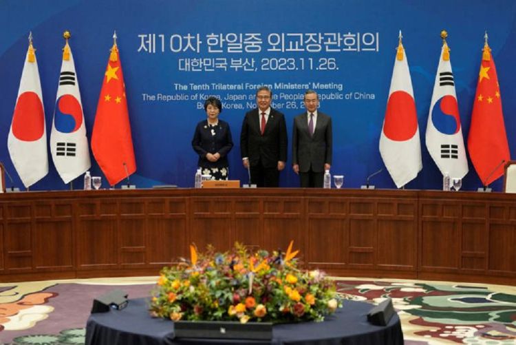 China, Japão e Coreia do Sul buscam reforçar laços e agendar encontro