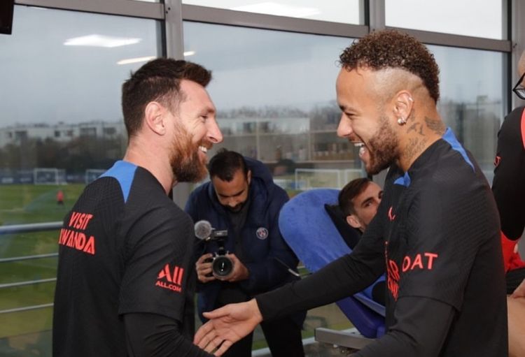 Neymar dá boas-vindas a Messi no PSG: &quot;Onde está o campeão do mundo?&quot;