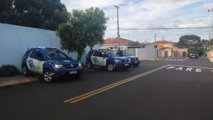 Guarda Municipal prende homem por furto de cabos de prédio público em São Carlos