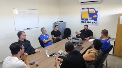 Prefeitura inicia estudos para implantar pontos de parada para motoristas de aplicativo no Centro
