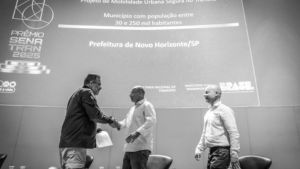 Egresso da UFSCar leva pesquisa à prática e conquista prêmio nacional