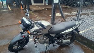 PM localiza moto furtada de Rio Claro durante abordagem em São Carlos