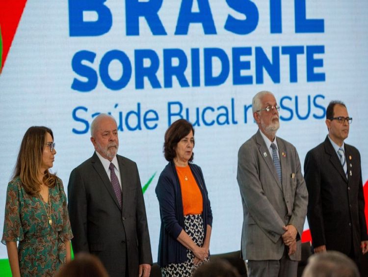 Governo incorpora programa de saúde bucal ao SUS