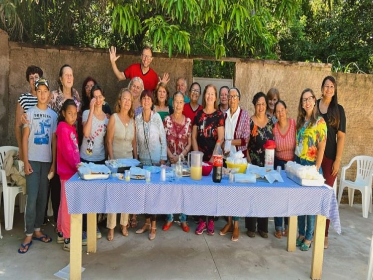 Centro comunitário de Água Vermelha recebeu confraternização de fim de ano