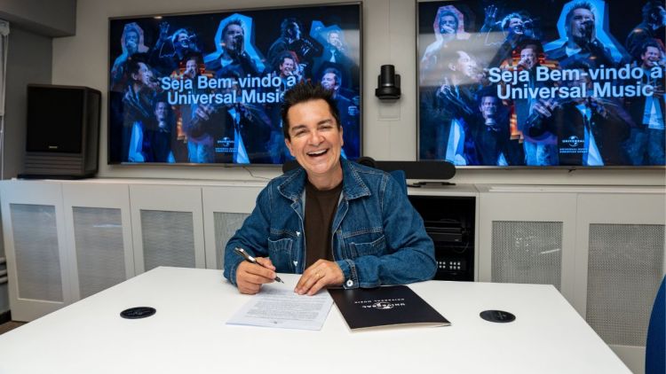 Régis Danese assina com a Universal Music Christian Group e anuncia projeto "Casa de Milagres"