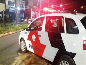 Bandido é espancado por populares após roubo em Araraquara