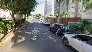 Guindaste provoca interdição parcial na Avenida Gregório Aversa nesta terça em São Carlos