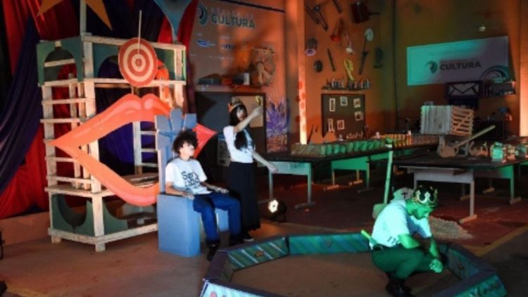 Núcleo de Cultura Rumo abre inscrições em São Carlos para cursos gratuitos de Teatro e Moda