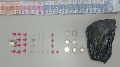 Suspeito é detido com 29 porções de drogas durante patrulhamento no Jardim Santa Lúcia