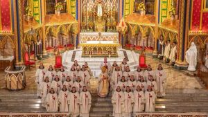 Com ordenação de 26 sacerdotes, Arautos do Evangelho consolidam crescimento e presença internacional