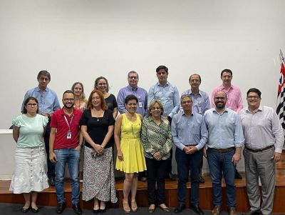 Secretarias de saúde e governo recepcionam nova diretoria do AME São Carlos