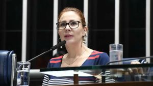 Carla Zambelli diz ter arrecadado mais de R$ 166 mil em um dia com Pix de seguidores