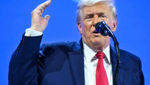 Não quero usar a força, só quero a Groenlândia, diz Trump