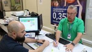Banco do Povo oferece crédito para impulsionar vendas no dia dos Pais