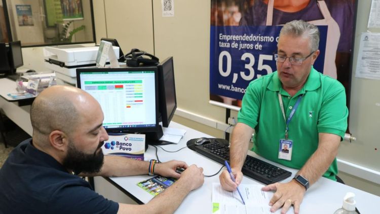 Banco do Povo oferece crédito para impulsionar vendas no dia dos Pais
