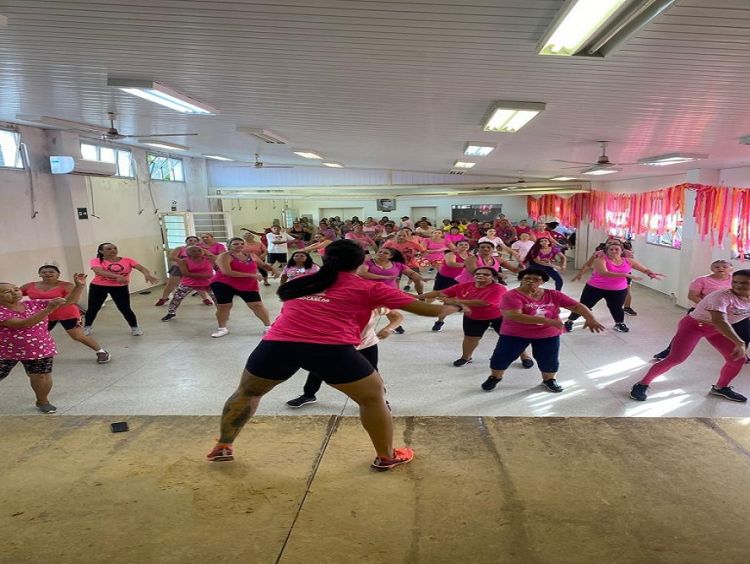 Evento do dia internacional da mulher agitou o centro da juventude do Monte Carlo