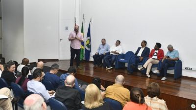 Netto Donato se compromete com fortalecimento de programa para vítimas de abuso durante visita do deputado Orlando Silva