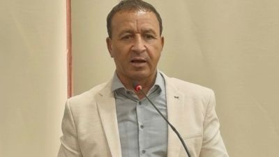 Vereador Edson Ferraz cobra ação emergencial e prioridade na operação tapa-buracos em São Carlos