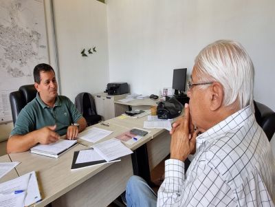 Azuaite conhece novas diretrizes da educação municipal em visita a Roselei