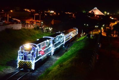 São Carlos receberá o Trem Iluminado da Rumo em dezembro