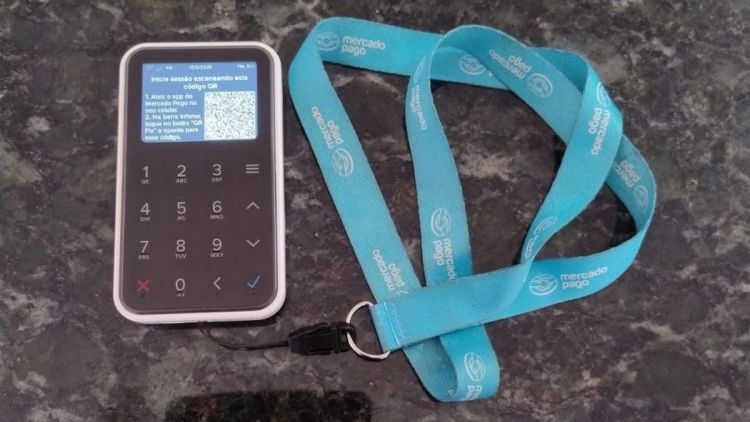 Apreensão de Máquina de Cartão Suspeita no Bairro Jardim Cruzado
