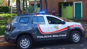 PM prende homem por tentativa de feminicídio, cárcere privado e violência doméstica em Itirapina