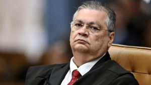 Bancos perdem R$ 41 bi em valor após decisão de Dino