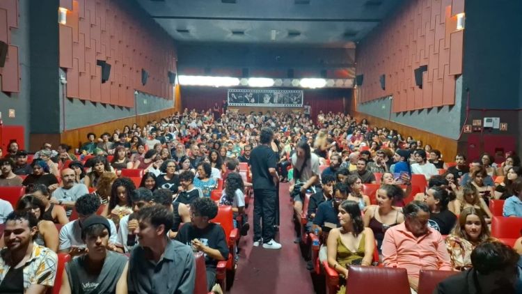 Mostra de Curtas reúne grande público no cine São Carlos e destaca novos talentos do audiovisual