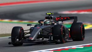 Bortoleto chega ao GP da Áustria e diz viver melhor momento da carreira