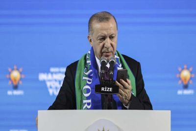 Oposição na Turquia vence eleição em Istambul e desafia Erdogan