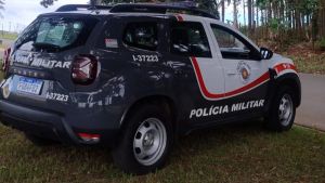 Polícia Militar prende homem em flagrante por violência doméstica em Brotas