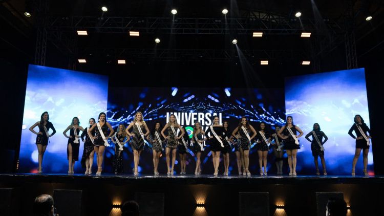 Trem da República recebe evento de gala do Universal Woman Brasil