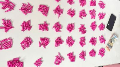 Ação do Tático Comando resulta em prisão por tráfico e grande apreensão de cocaína