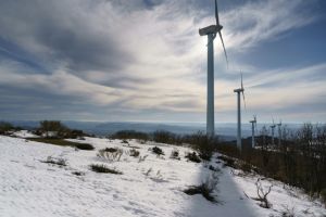 Pela primeira vez, Espanha gera mais de 50% de sua eletricidade com fontes renováveis