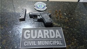 Operação integrada em Ibaté termina com apreensão de pistola sem registro