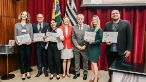 Prefeitura de São Carlos recebe selo prata de ouvidoria cidadã do TCE-SP