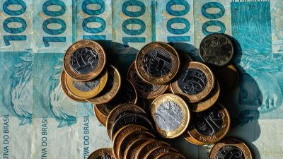 Tesouro pagou R$ 152,46 milhões em dívidas de estados e municípios