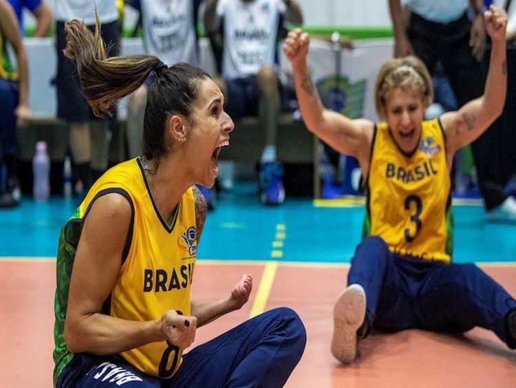 Brasil bate Canadá, em Desafio Internacional feminino de Vôlei Sentado