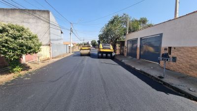 Secretaria de Obras e Serviços dá início a recapeamento em vias de Araraquara