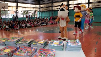 “Adote um Livro” incentiva a leitura entre alunos da rede pública de Araraquara