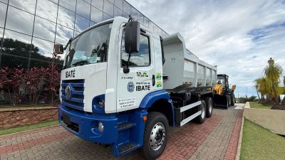 Prefeitura de Ibaté adquire duas novas máquinas para reforçar a frota