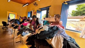 Bazar Itinerante do Fundo Social leva solidariedade para famílias de Santa Eudóxia