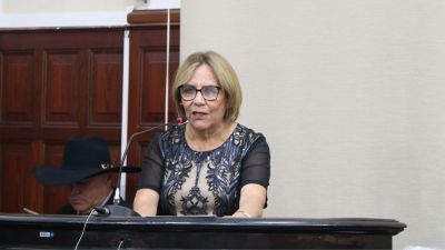 Vereadora Cidinha apresentou um projeto de lei para distribuição de Tirzepatida na Rede Municipal de Saúde