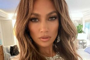 Jennifer Lopez revela ter chegado ao &#039;fundo do poço&#039; em relacionamento abusivo