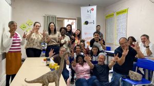 EJA de São Carlos inicia ciclo de oficinas com atividade sobre dinossauros