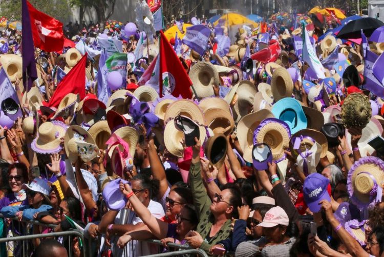 Presidente Lula cria pacto nacional de prevenção a feminicídios