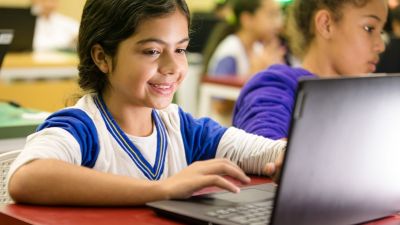 Projeto Escola do Dinheiro chega à EMEB Dalila Galli para promover educação financeira entre jovens